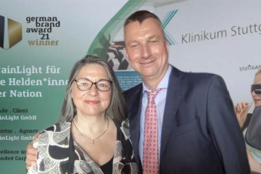 CSR-Projekt „brainLight für die Helden*innen der Nation“ prämiert